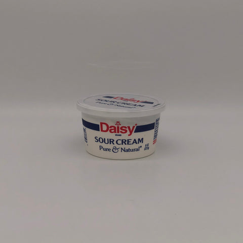 Daisy Sour Cream (8oz)