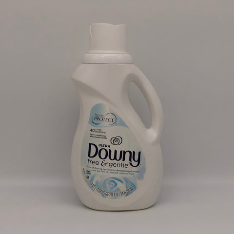 Downy Free & Gentle Laundry Detergent (77 oz)